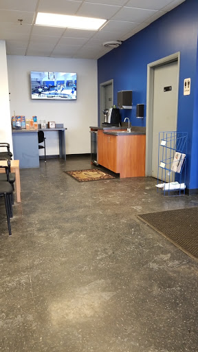 Tire Shop «Tireman Auto Service Centers», reviews and photos, 532 Illinois Ave, Maumee, OH 43537, USA