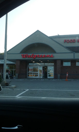 Drug Store «Walgreens», reviews and photos, 201 Main St, Gloucester, MA 01930, USA