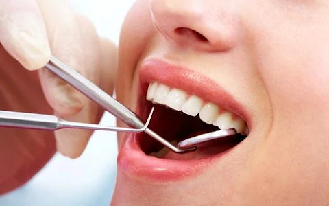 Dr Yasser Dental Clinic عيادة الدكتور ياسر سيف لطب الأسنان image