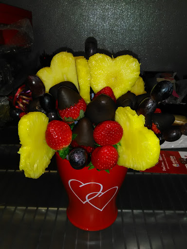 Gift Shop «Edible Arrangements», reviews and photos, 5114 Avenue N, Brooklyn, NY 11234, USA