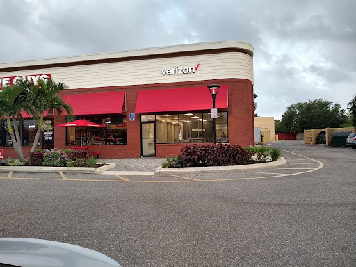 Cell Phone Store «GoWireless Verizon Authorized Retailer», reviews and photos, 6781 Manatee Ave W, Bradenton, FL 34209, USA
