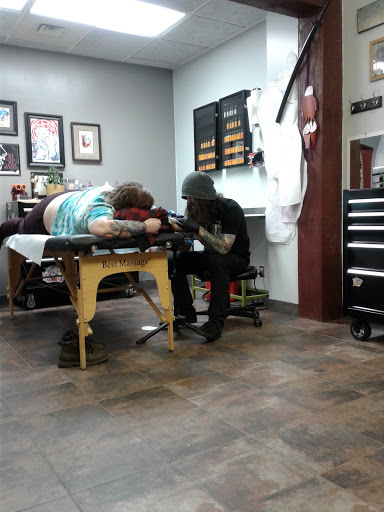 Tattoo Shop «Evolution Tattoo», reviews and photos, 9425 Syndicate Ave, Bloomington, MN 55420, USA