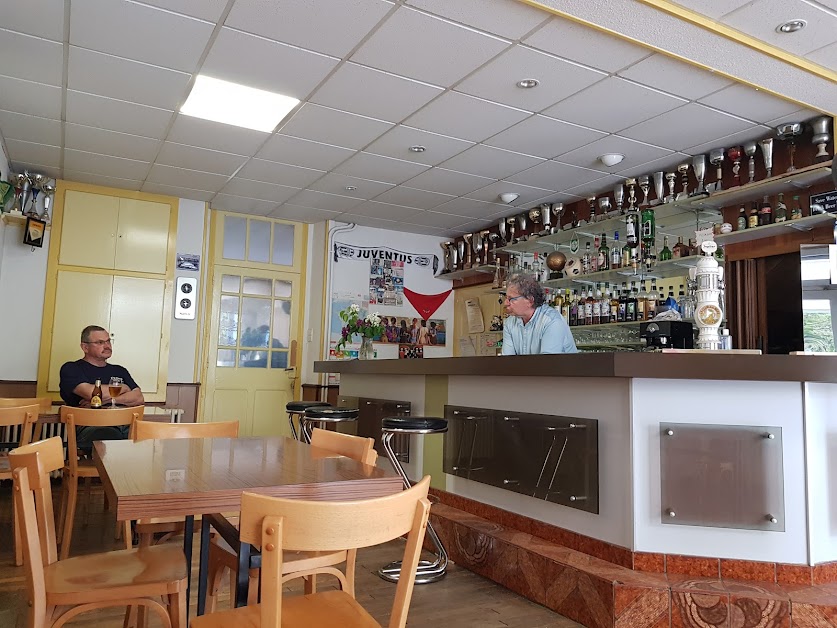 Café Des Sports à Flavignac