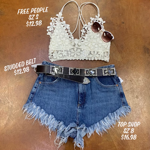 Consignment Shop «Deja Vu / DeJa Kids Consignment Boutique Tuscaloosa», reviews and photos, 1825 Mcfarland Blvd N #120, Tuscaloosa, AL 35406, USA