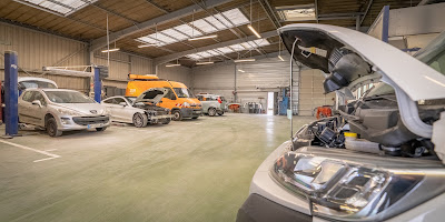 AXIAL - CARROSSERIE DES BOZEES à Laval