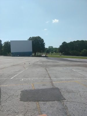 Starlight Drive-In Theatre and Flea Market - photo 70