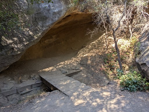 Dripping Cave Trail