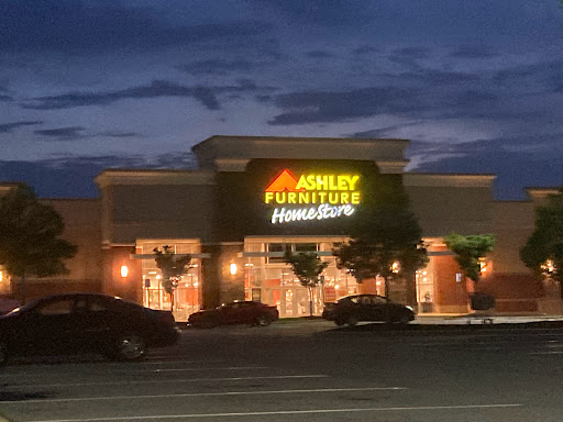 Furniture Store «Ashley HomeStore», reviews and photos, 1711 Ritchie Station Ct, Capitol Heights, MD 20743, USA