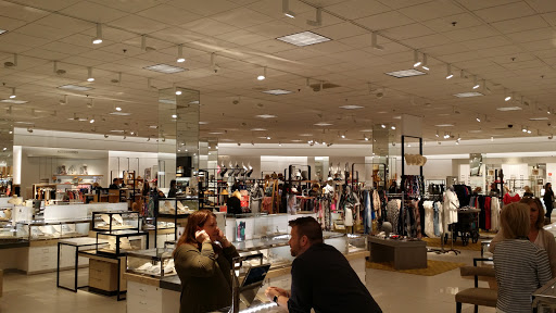 Department Store «Nordstrom Oakbrook Center», reviews and photos, 10 Oakbrook Center, Oak Brook, IL 60523, USA