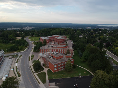 Columbia International College, Pine Boys Residence