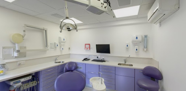Reviews of Watford Dental Practice in Watford - Dentist