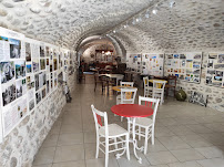 Intérieur du Restaurant Les Artisans Gourmands à Vogüé - n°1