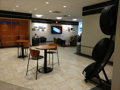 Honda Dealer «Luther Hopkins Honda», reviews and photos, 250 5th Ave S, Hopkins, MN 55343, USA