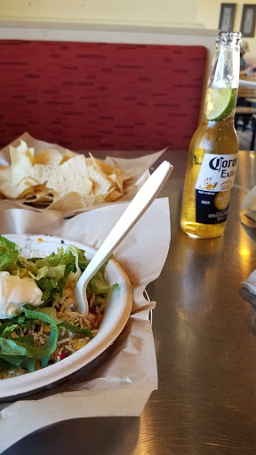 Mexican Restaurant «QDOBA Mexican Eats», reviews and photos, 3279 Washtenaw Ave #103, Ann Arbor, MI 48104, USA