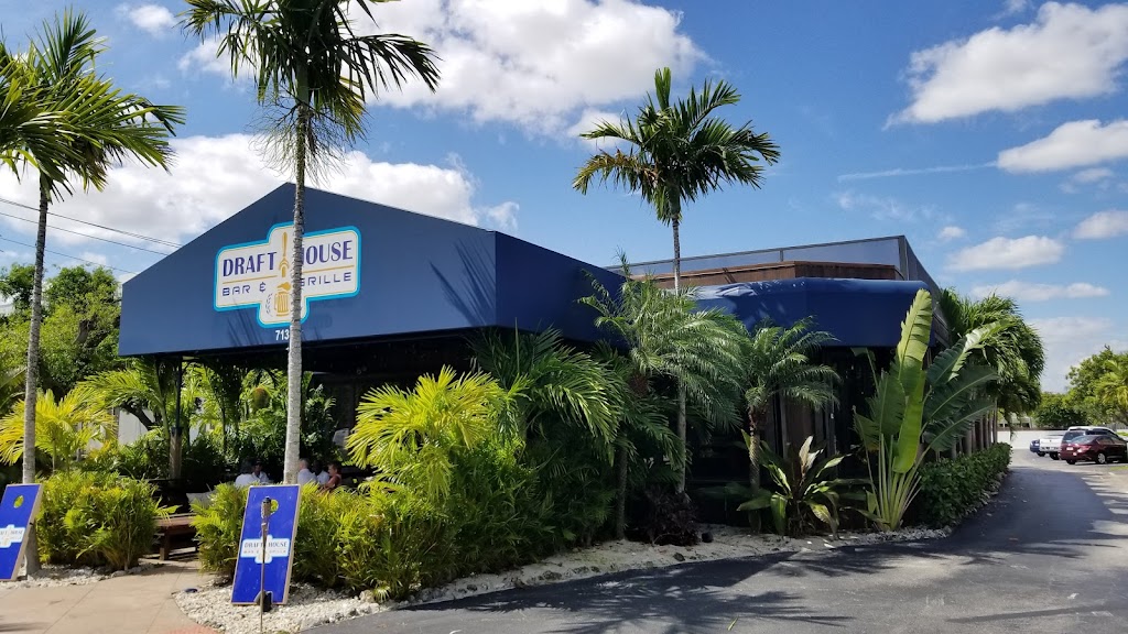 Draft House Bar & Grille 33408