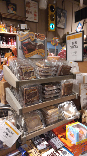 American Restaurant «Cracker Barrel Old Country Store», reviews and photos, 145 Prospect Hill Rd, East Windsor, CT 06088, USA