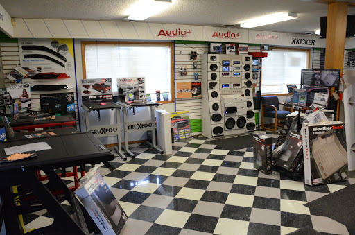Truck Accessories Store «Auto Accessory & Install», reviews and photos, 198 Cedar Cross Rd, Dubuque, IA 52003, USA