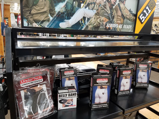 Gun Shop «Vance Outdoors», reviews and photos, 150 Arrowhead Dr, Hebron, OH 43025, USA