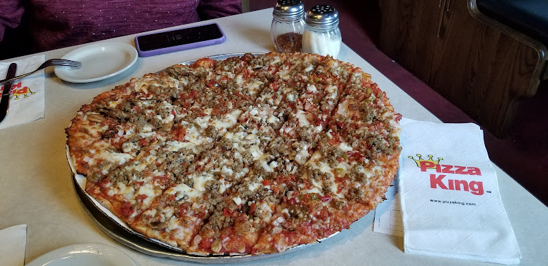 #1 best pizza place in Fort Wayne - Clara’s Pizza King