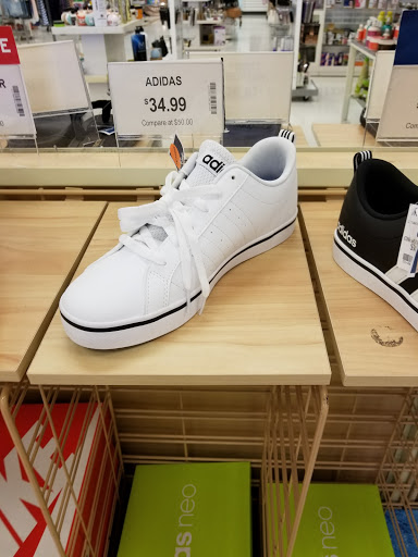 Department Store «Marshalls & HomeGoods», reviews and photos, 311 Costco Way, St Peters, MO 63376, USA