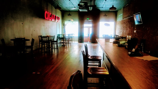 Cigar Shop «Old Havana Cigar Co», reviews and photos, 602 E Main St, Cartersville, GA 30121, USA