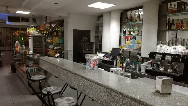 Avaliações doCafé Zeppelin em Matosinhos - Cafeteria