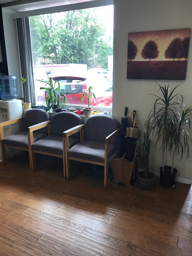 Used Car Dealer «Choice Motor Car», reviews and photos, 436 East St, Plainville, CT 06062, USA