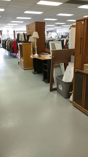 Thrift Store «Goodwill», reviews and photos, 15205 N Holly Rd, Holly, MI 48442, USA