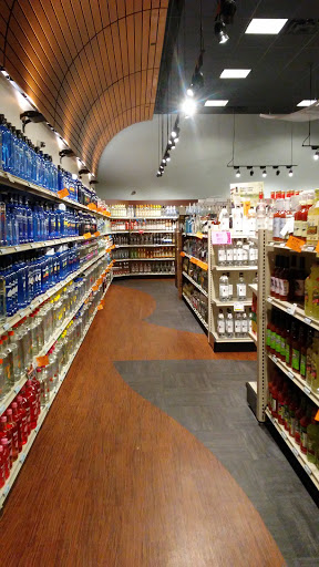 Liquor Store «Virginia ABC Stores», reviews and photos, 1612 Laskin Rd #774A, Virginia Beach, VA 23451, USA