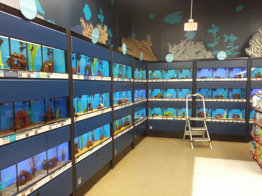 Pet Supply Store «Petco Animal Supplies», reviews and photos, 22631 Gratiot Ave, Eastpointe, MI 48021, USA