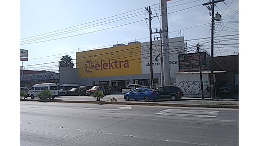 Elektra Tijuana Los Pinos