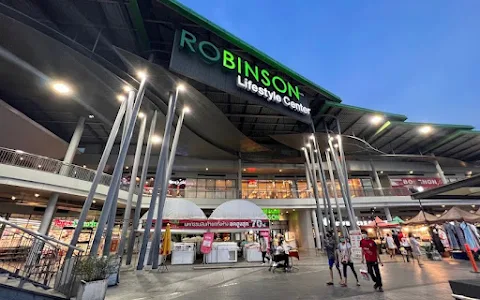 Robinson Lifestyle Chonburi image