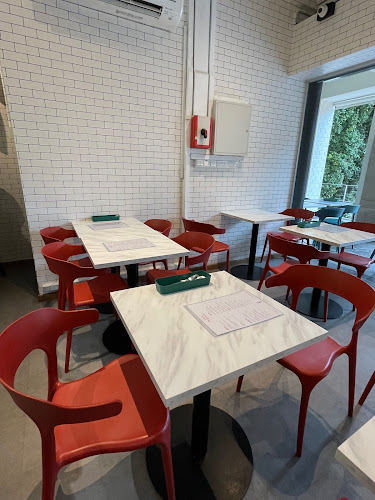 Comentarii opinii despre Abundance: Taiwanese Restaurant & Craft Beer Bar (Redhill)