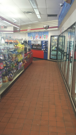 Gas Station «Fas Mart», reviews and photos, 1430 1st Ave NE, Cedar Rapids, IA 52402, USA