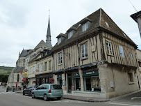 Extérieur du Restaurant Logis Hôtel Château Corneille à Le Val-d'Hazey - n°20