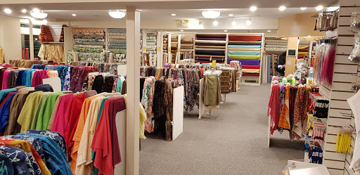 Fabric Store «Sewfisticated Discount Fabrics», reviews and photos, 303 Worcester Rd, Framingham, MA 01701, USA