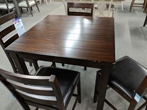 Furniture Store «Colfax Furniture & Mattress», reviews and photos, 3614 S Holden Rd, Greensboro, NC 27407, USA