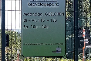 Recyclage Park/container Park Sint-Pieters-Leeuw image