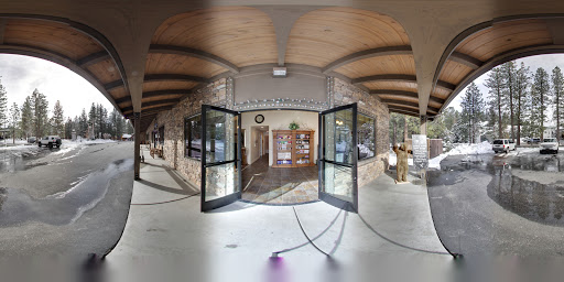 Altitudes Massage & Spa image