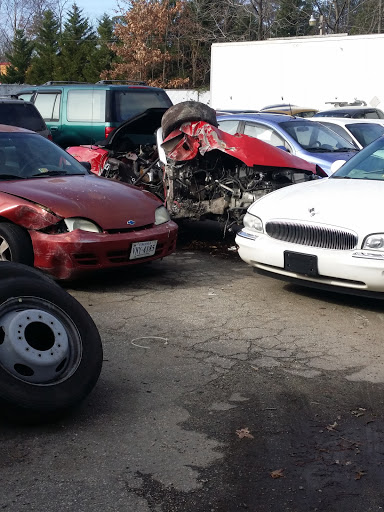 Auto wrecker Newport News