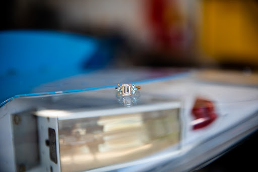 Jewelry Store «Clayton Jewelers», reviews and photos, 143 Carondelet Plaza, Clayton, MO 63105, USA