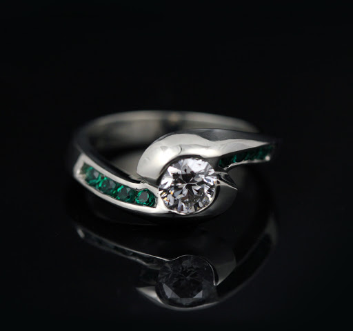 Jewelry Designer «ABRACADABRA Jewelry/Gem Gallery», reviews and photos, 205 E Liberty St, Ann Arbor, MI 48104, USA