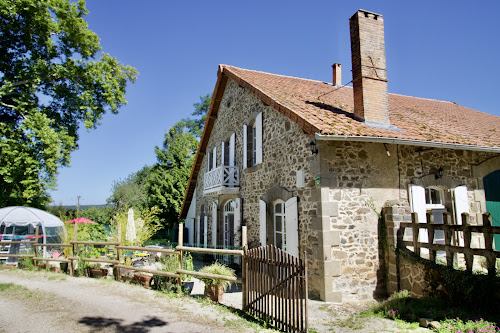 The Coachhouse at Lesterie à Saint-Maurice-des-Lions