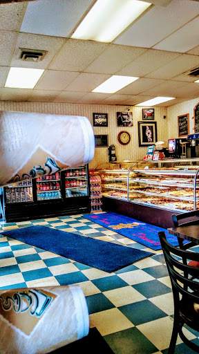Donut Shop «Old Town Donuts», reviews and photos, 508 S New Florissant Rd, Florissant, MO 63031, USA