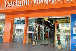 Estefano Shopping image