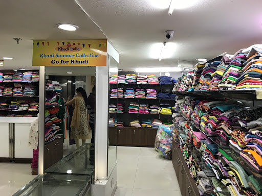 Stores to buy headdress material Delhi