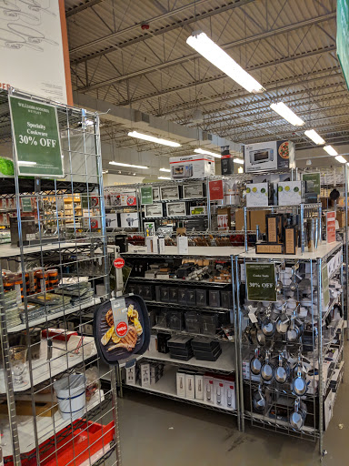 Outlet Store «Pottery Barn Outlet», reviews and photos, 3939 I-35 #920, San Marcos, TX 78666, USA