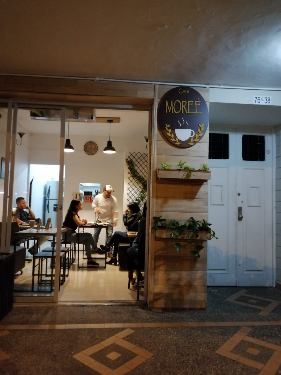 Cafe Moreé