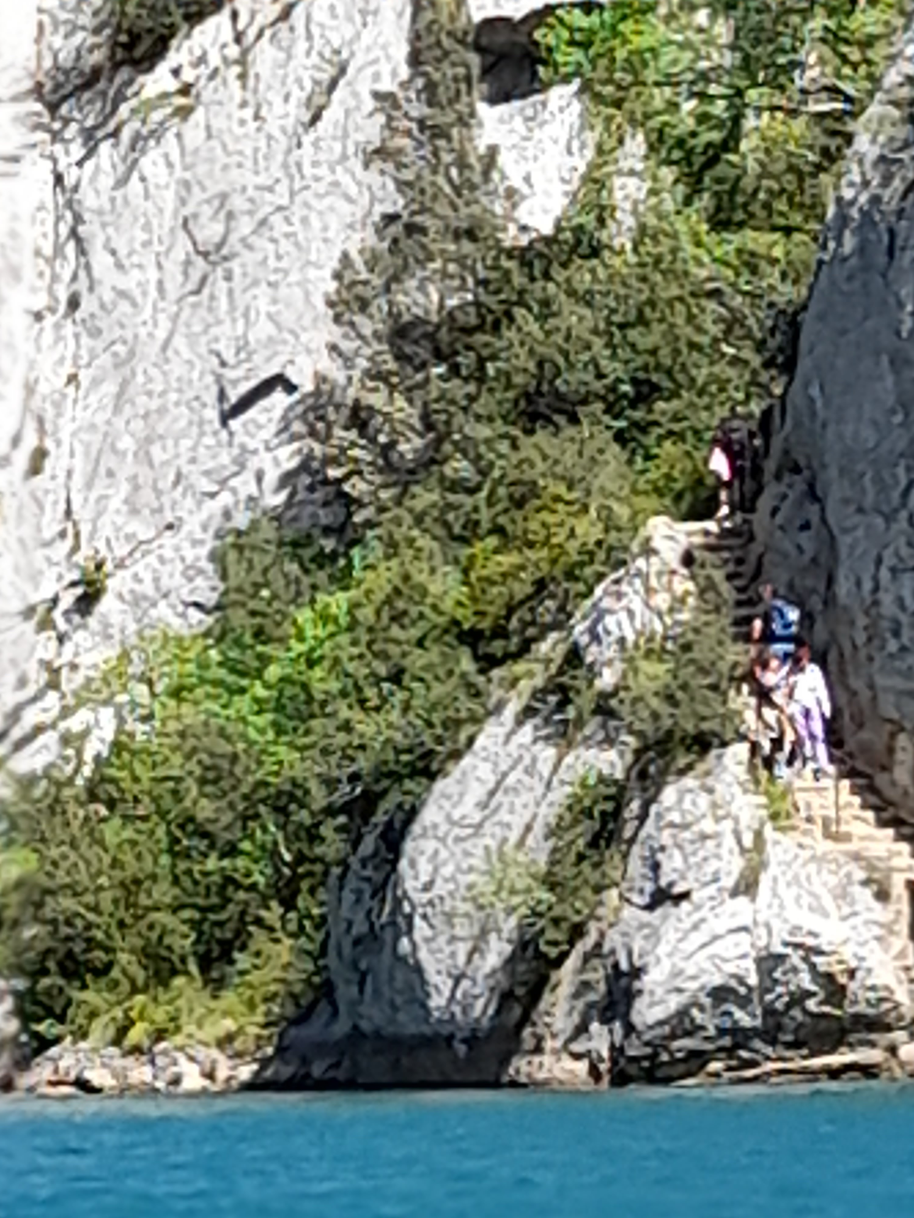 Photo n° 2 de l'avis de Clerissi.o fait le 14/05/2021 à 08:05