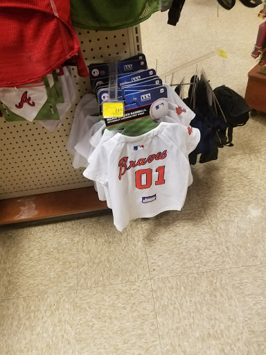 Pet Supply Store «PetSmart», reviews and photos, 2718 Legends Pkwy, Prattville, AL 36066, USA